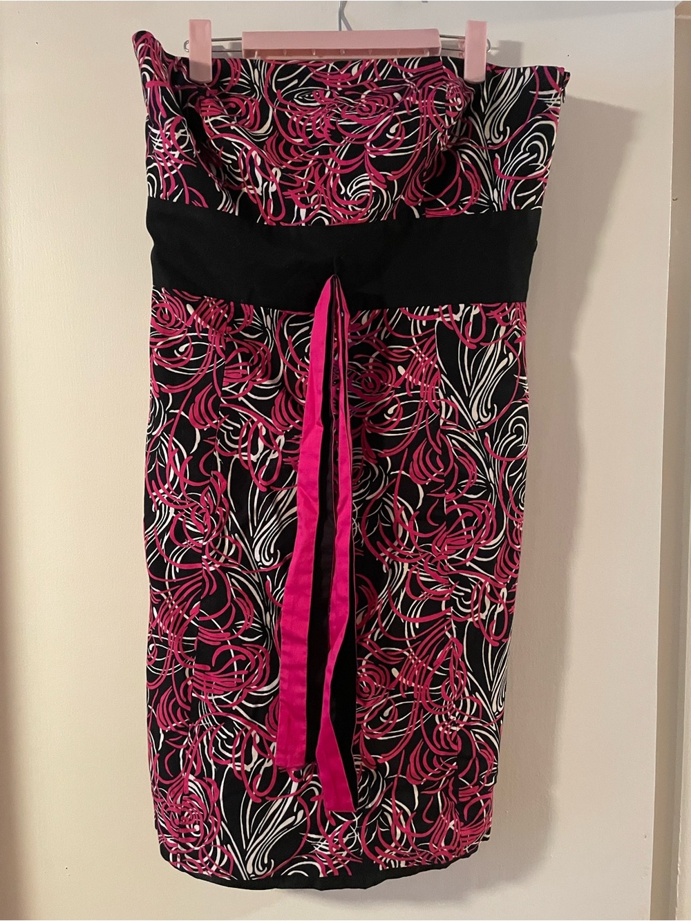 LOFT Black and Pink Women's Strapless Dress